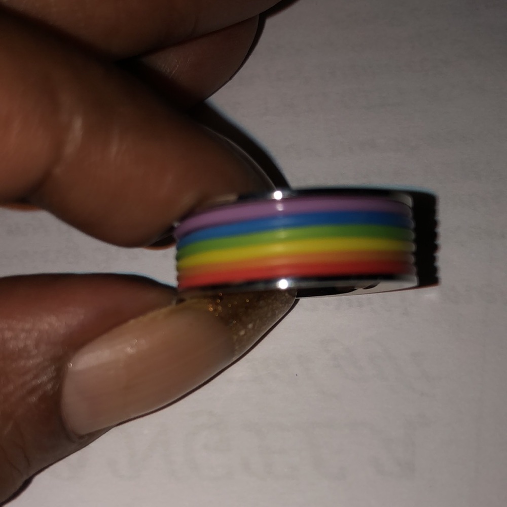 Rainbow 🌈 ring - Picture 3 of 5